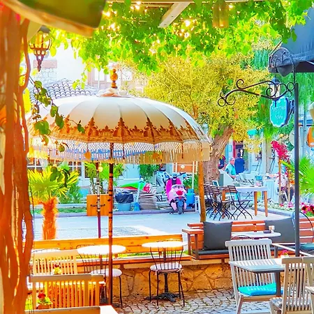 Afet Hanim Konagi 4* Alacati