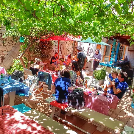 Afet Hanim Konagi Guest house 3*