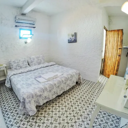 Afet Hanim Konagi 3* Alacati