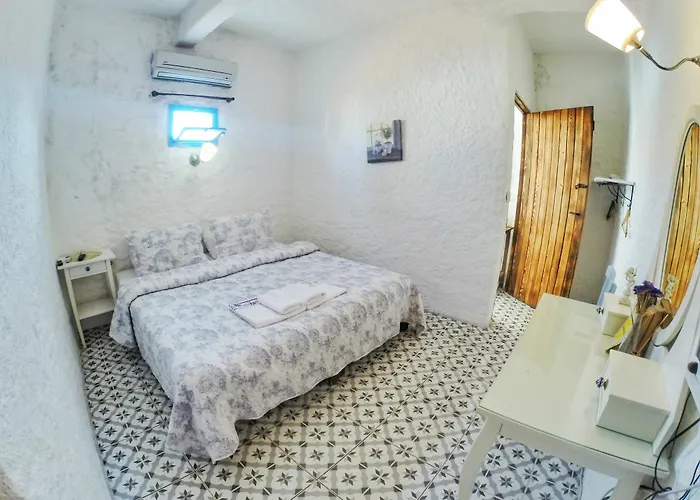 Afet Hanim Konagi 4* Alacati