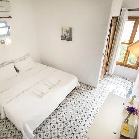 Pensión Afet Hanim Konagi 4*