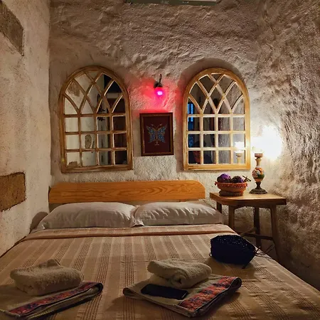 Pensión Afet Hanim Konagi 4*