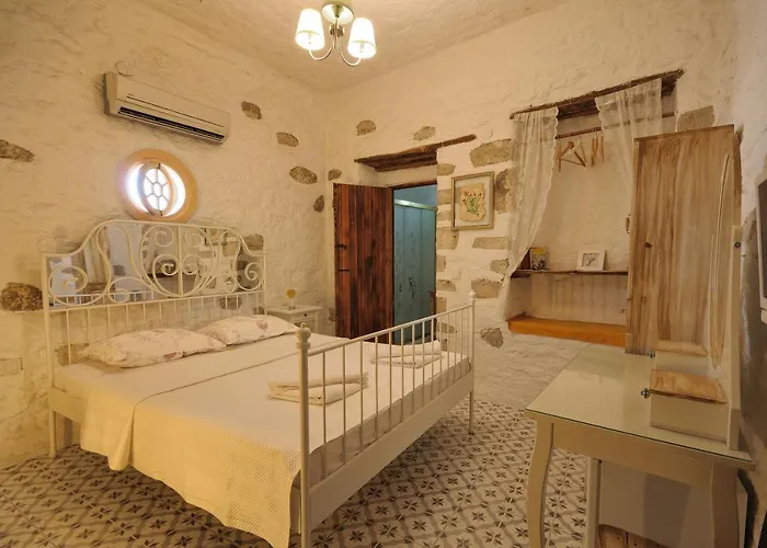 Afet Hanim Konagi Alaçatı