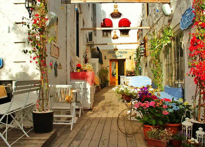 Afet Hanim Konagi Alaçatı