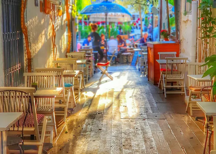 Pensjonat Afet Hanim Konagi Alaçatı